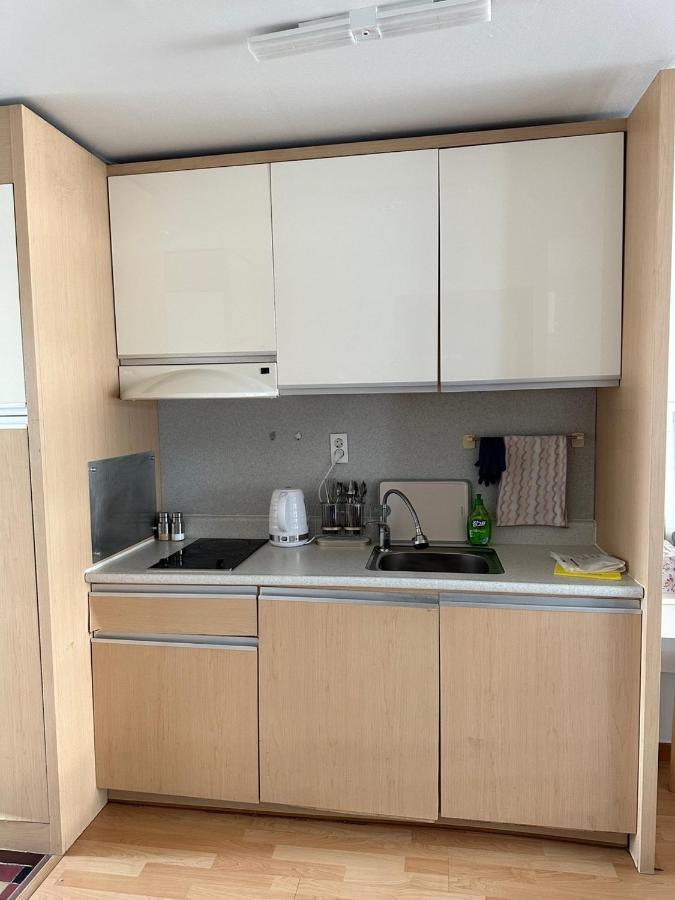 Hongdae Guesthouse 1Min From Hongik Uni Station Exit #1 Seul Zewnętrze zdjęcie